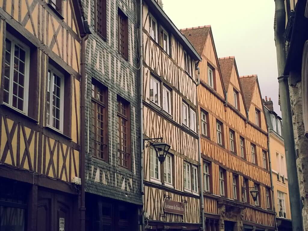 Rouen rue Damiette, immeuble normand.